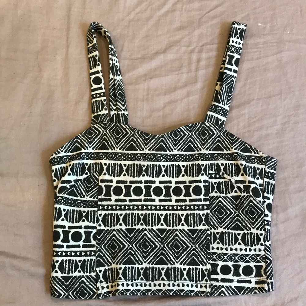 Brandy Melville tribal print crop
